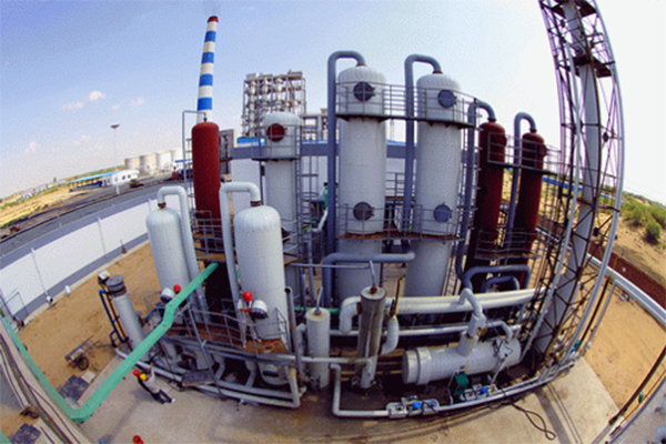 二氧化碳吸附精制及干燥脱水设备.jpg 二氧化碳吸附精制及干燥脱水设备.jpg