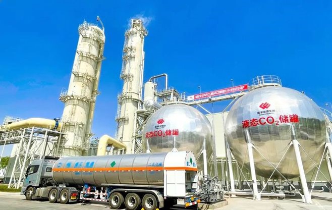 液体二氧化碳生产储运装置图.jpg 液体二氧化碳生产储运装置图.jpg